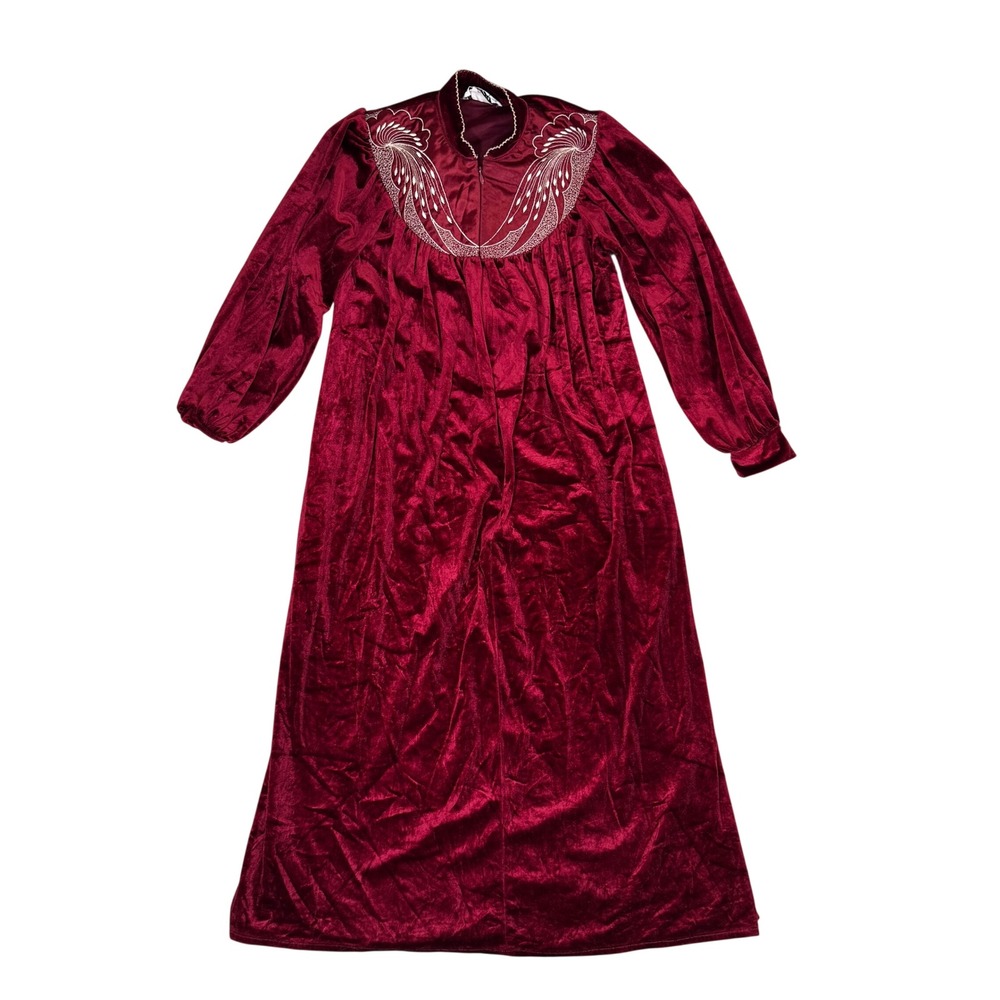 Vintage Gilligan OMalley Burgundy Velour Robe Kaftan Embroidery Petite 78262